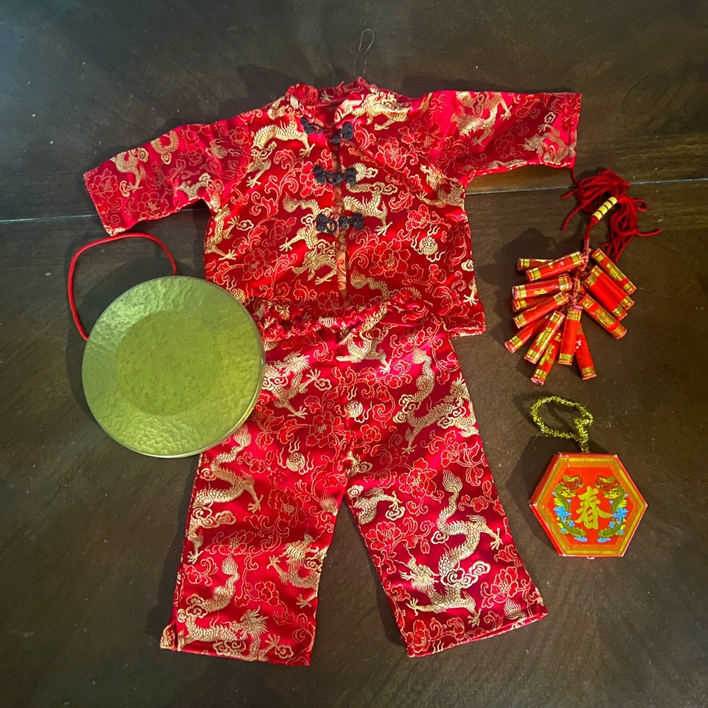 American Girl Doll Lunar New Year Set (Pleasant Company 1996)